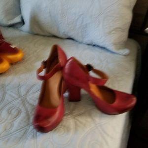 Kork ease women's heels